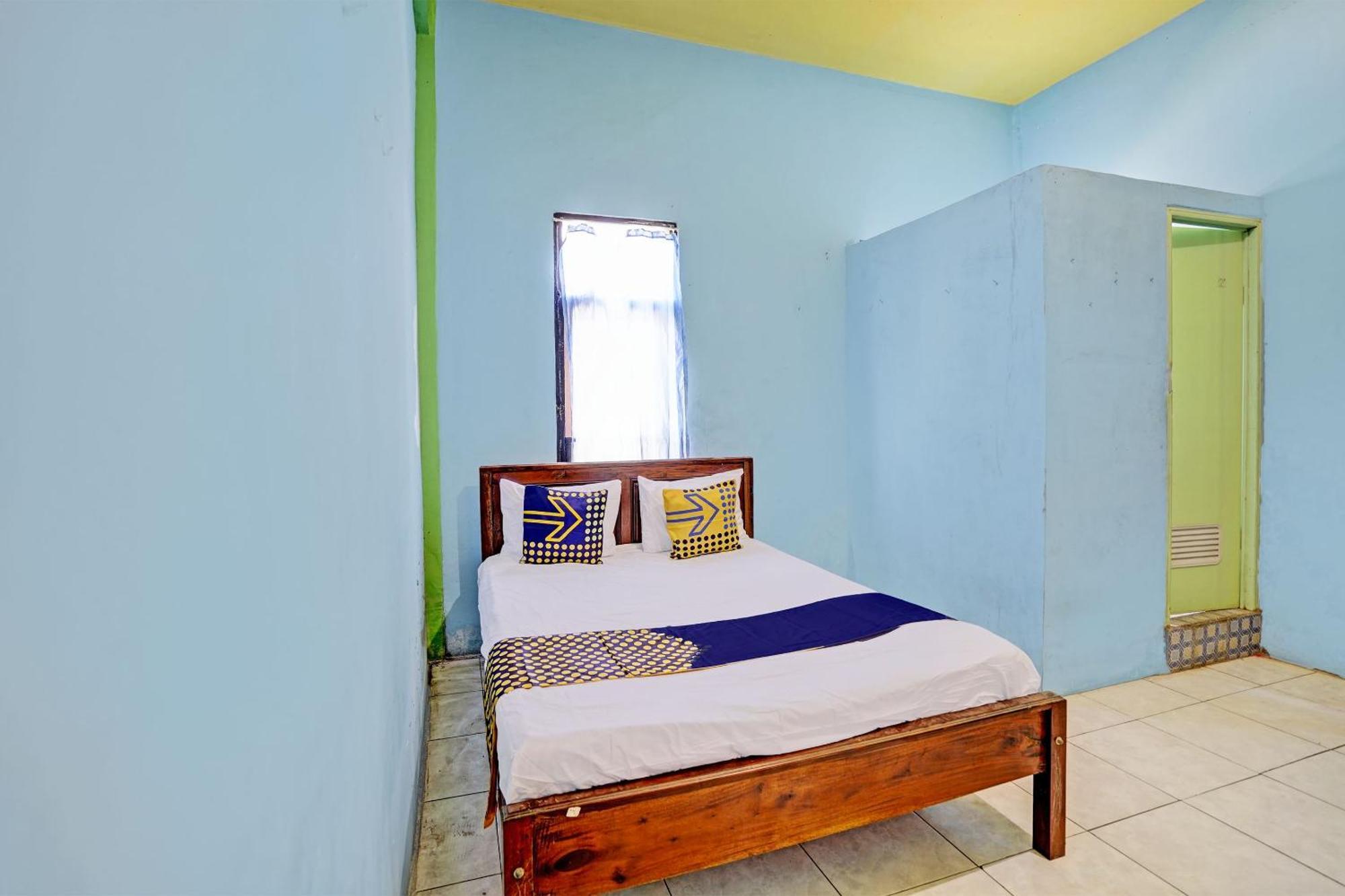 Oyo Life 93037 Nova Jaya Homestay Syariah Lamongan Zewnętrze zdjęcie